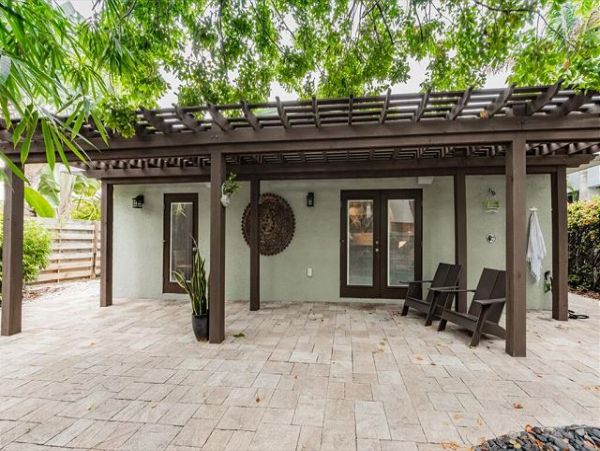 Three bedroom North Anna Maria Island Vacation Cottage